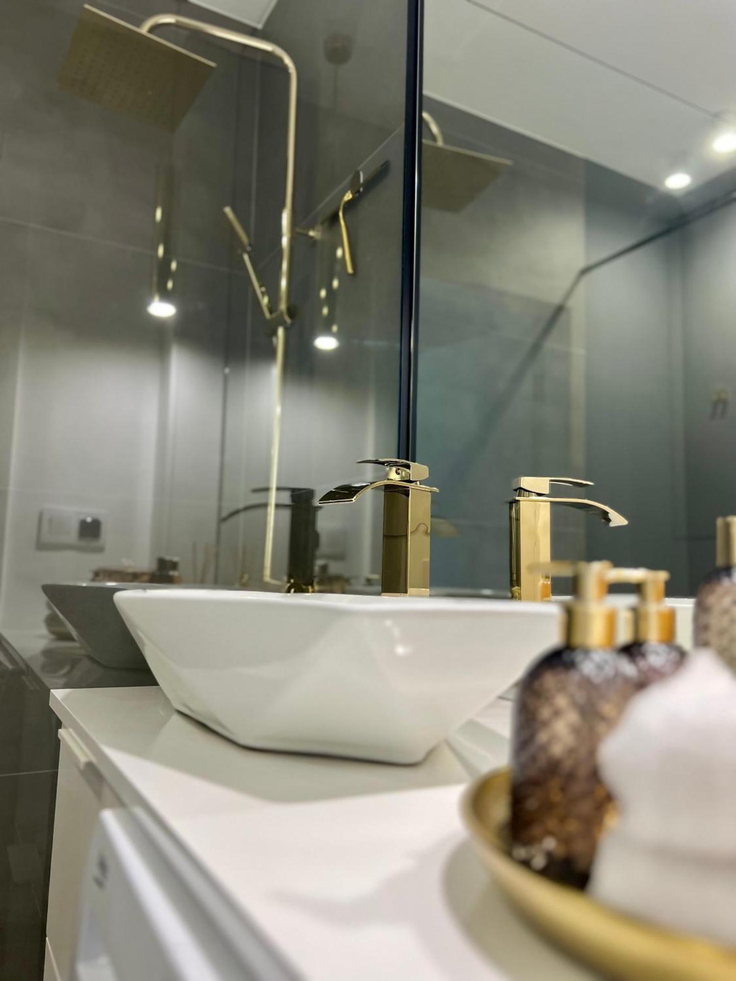 M&S Lux Apartments Kochanowskiego وودج المظهر الخارجي الصورة